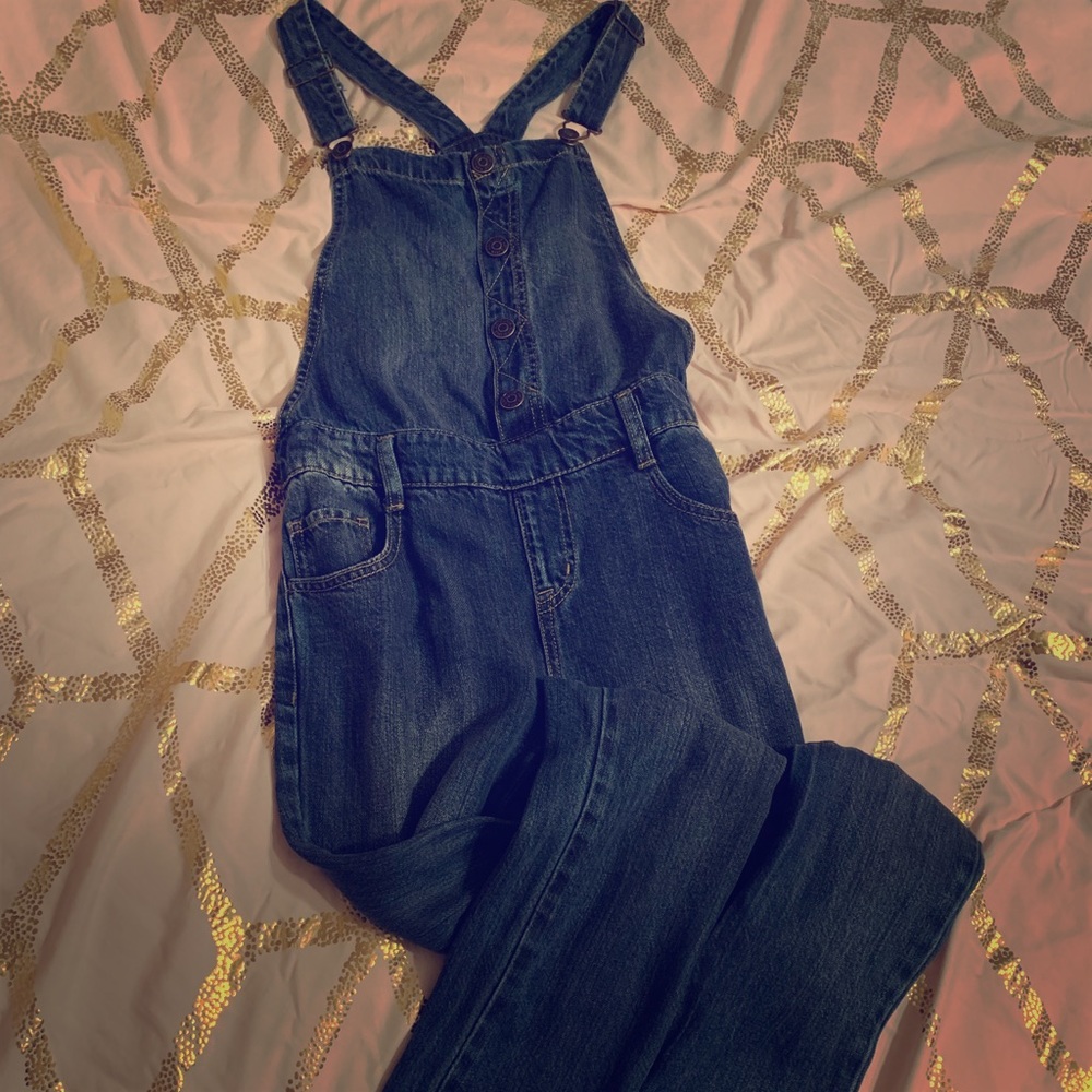 Size 11/12 Children’s overalls